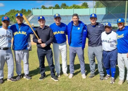 Visita Ilustre ao Centro de Treinamento -CBBS