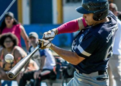 Fim de Semana de Emoções Duplas no Mundo do Beisebol e Softbol!