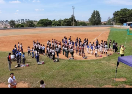 Um Fim de Semana Gratificante para o Softbol Brasileiro