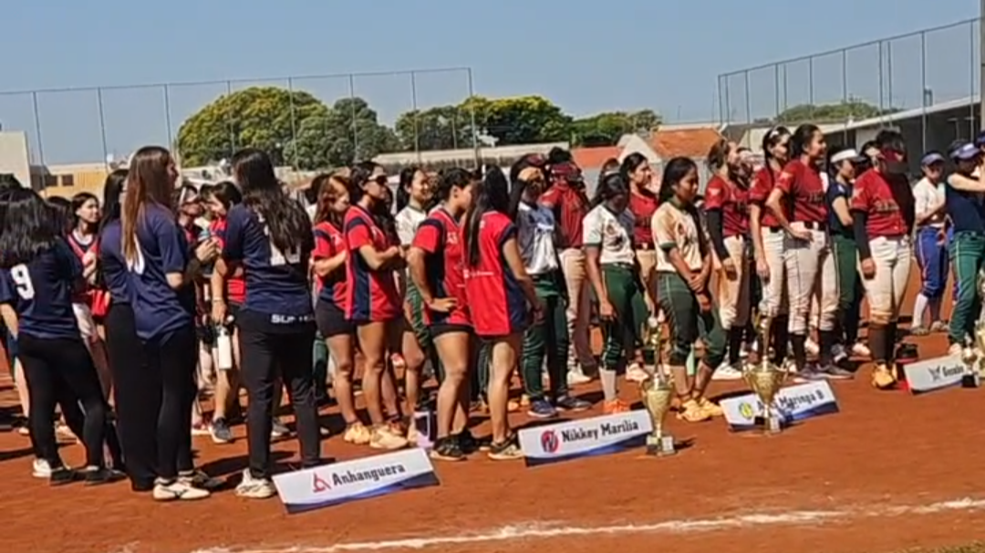 Homerun pelo Domingo: Um Final de Semana Repleto de Softbol e Beisebol no Brasil