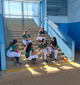 Quando conseguiremos alcançar  uma maturidade esportiva sem interesses pessoais.