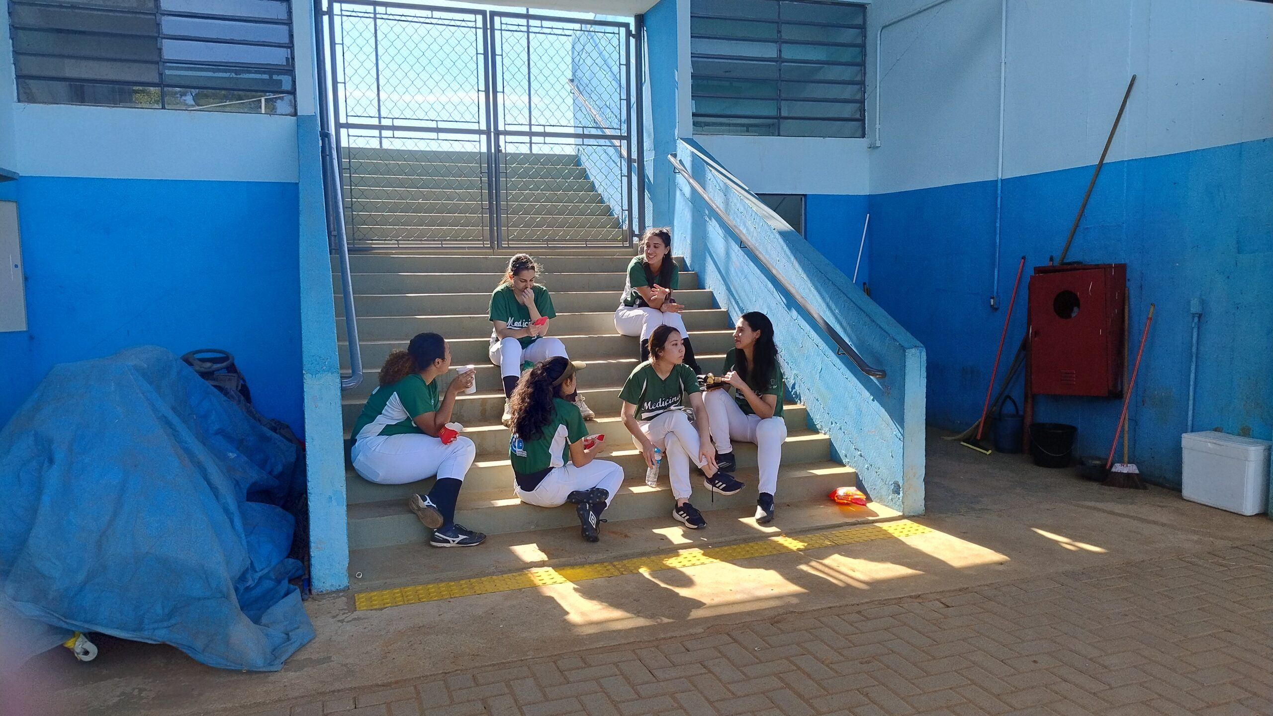 Quando conseguiremos alcançar  uma maturidade esportiva sem interesses pessoais.